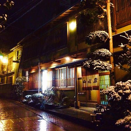 Yudanaka Onsen Yamazakiya Hotel Jamanoucsi Kültér fotó