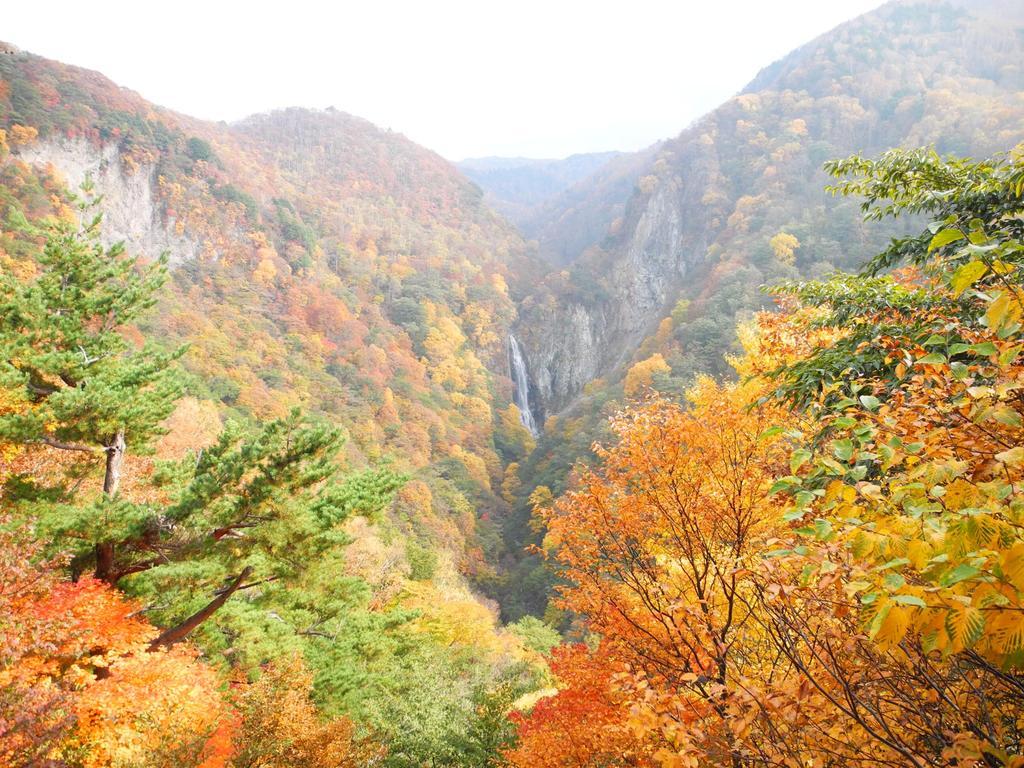 Yudanaka Onsen Yamazakiya Hotel Jamanoucsi Kültér fotó