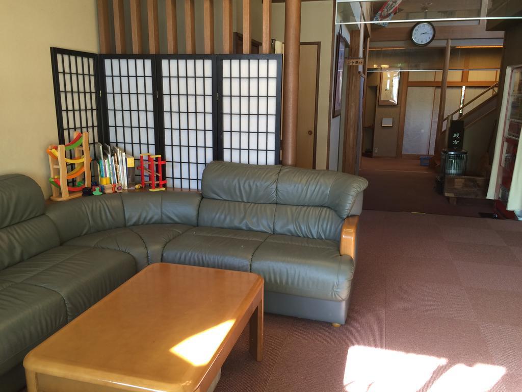 Yudanaka Onsen Yamazakiya Hotel Jamanoucsi Kültér fotó